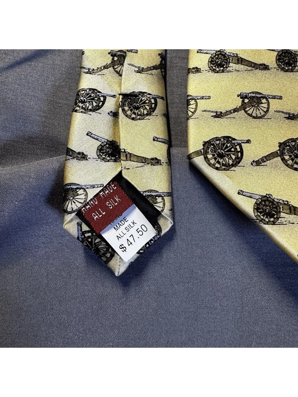 Museum Artifacts Tie Mens Silk Cream Classic Cannons Silhouette Military War 407